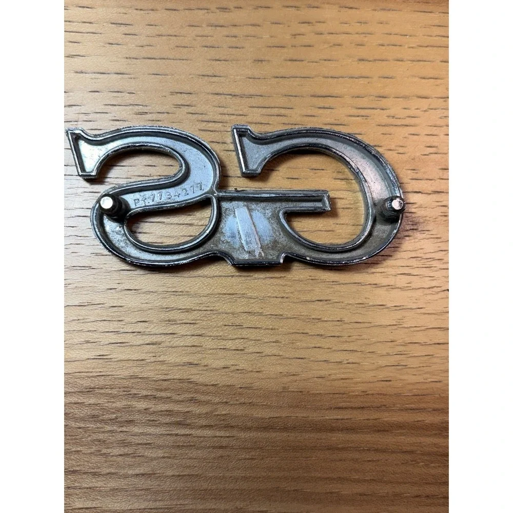 Buick OEM 1967 1968 1969 Skylark GS Fender Emblem Badge Logo Nameplate 7734277